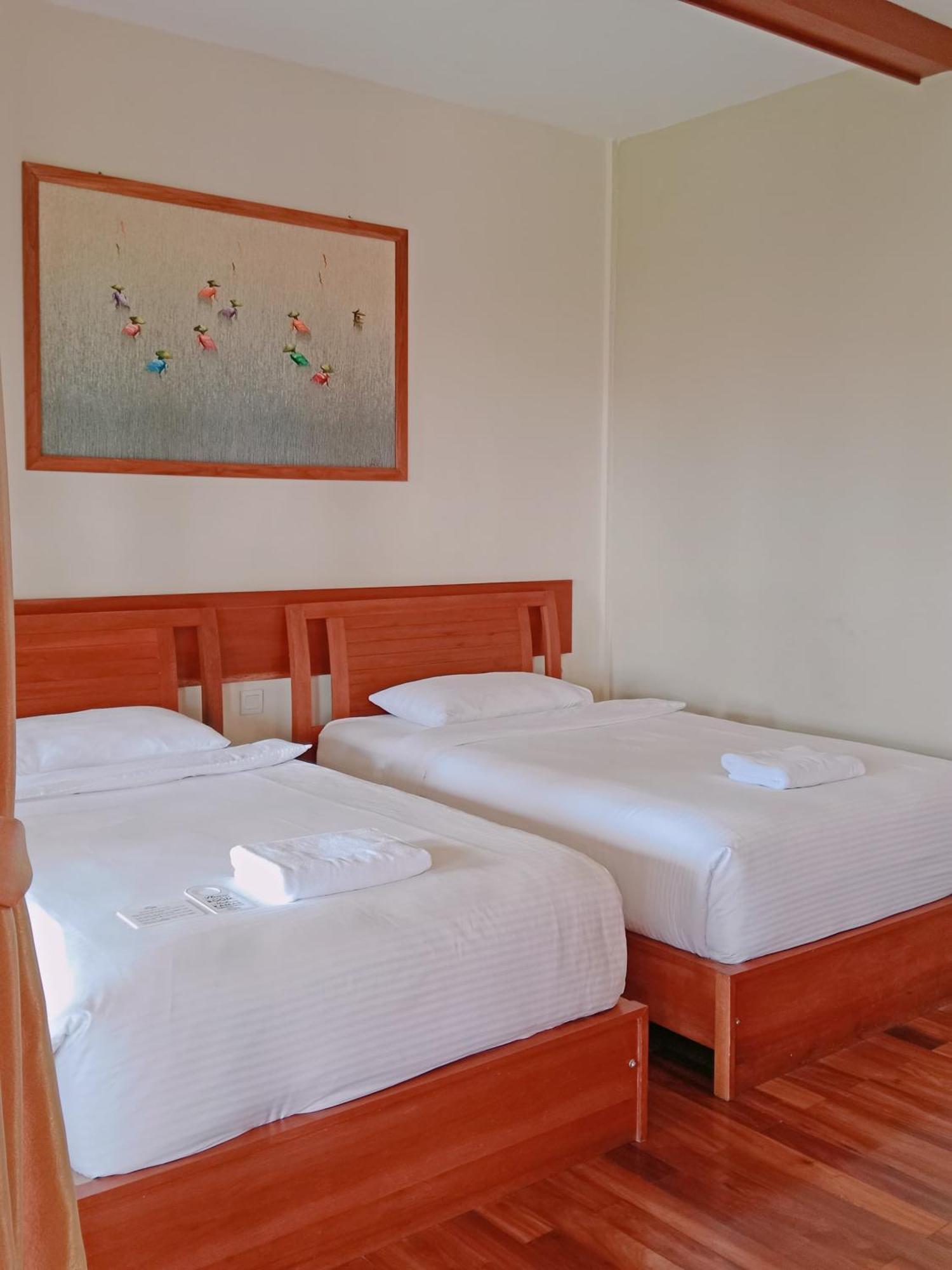 Spring Hill Hotel Ruteng Exterior photo